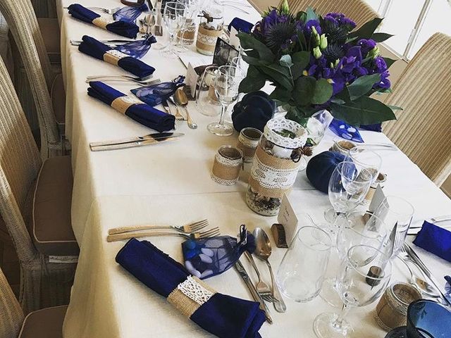 Les Jardins De La Vieille Fontaine veranda bleu.jpg